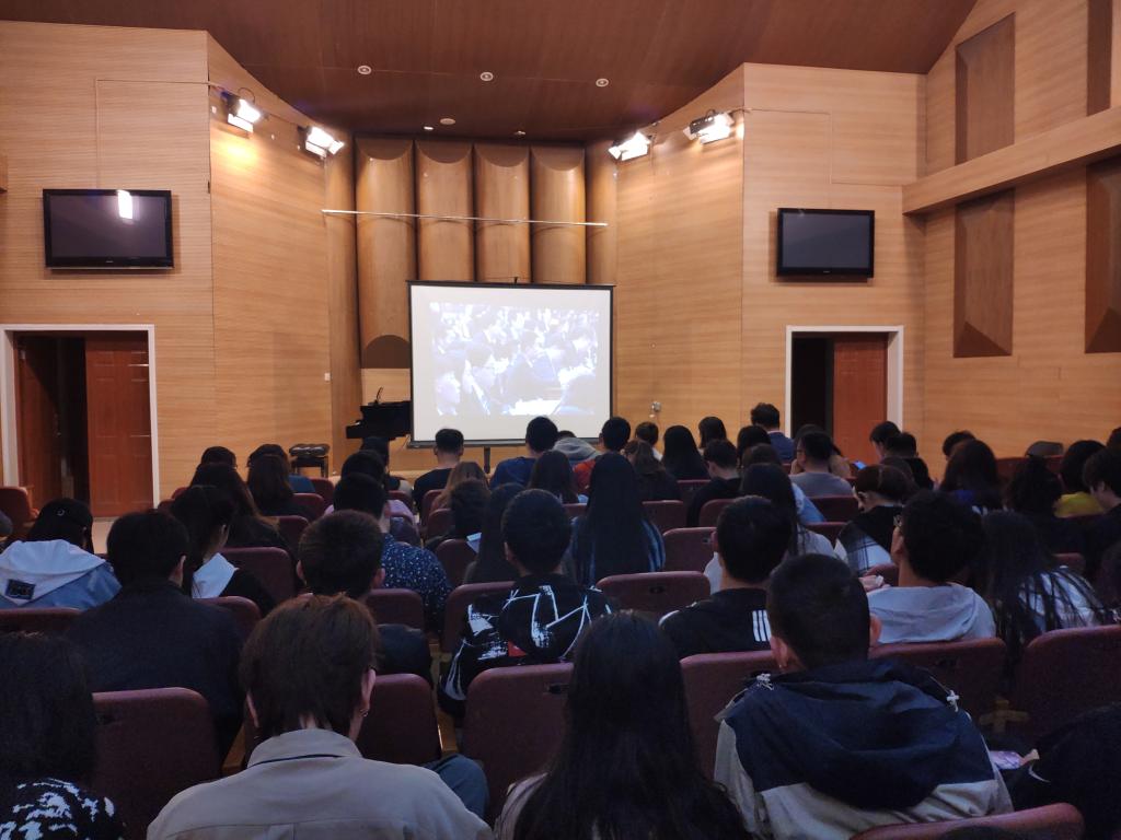 日本a片
观看纪念五四运动100周年大会直播现场